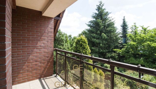 dom wolnostojący, 8 pokoi Kraków Kliny, ul. Narvik. Zdjęcie 5