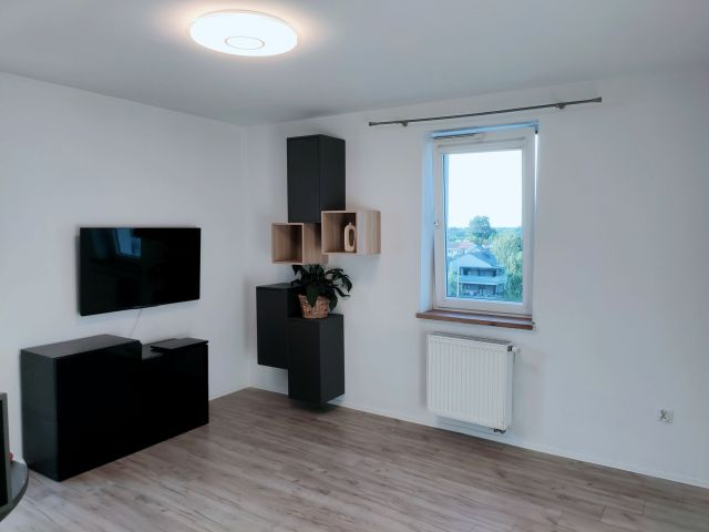 Mieszkanie 4-pokojowe Rzeszów, ul. Korczyńska. Zdjęcie 1