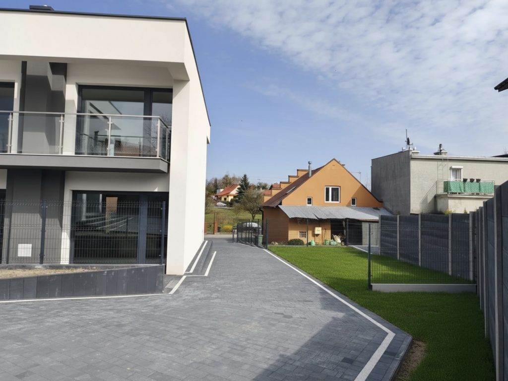 dom wolnostojący Rzeszów Śródmieście, ul. Staromiejska. Zdjęcie 3