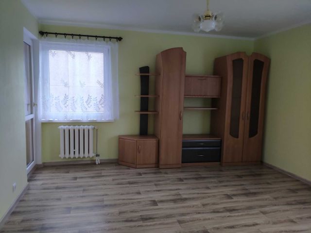 Mieszkanie 3-pokojowe Koło, ul. ks. Serafina Opałki. Zdjęcie 1