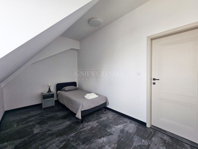 Mieszkanie 3-pokojowe Grodków, rynek Rynek. Zdjęcie 6