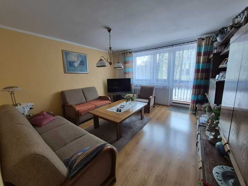 Mieszkanie 3-pokojowe Złotów, ul. Szkolna. Zdjęcie 2