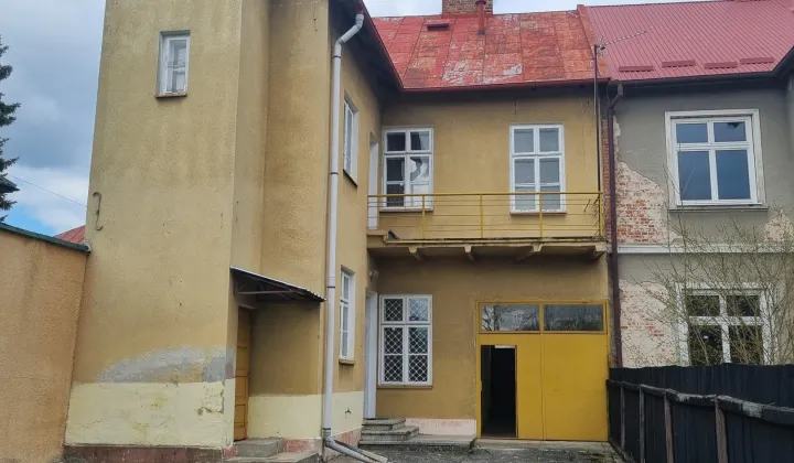 kamienica, 4 pokoje Nisko Centrum, ul. 3 Maja