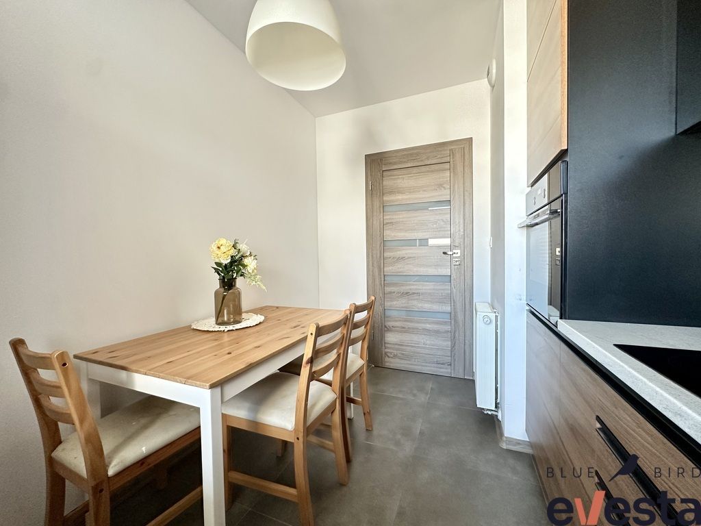 Mieszkanie 2-pokojowe Wrocław, ul. Jamesa Cooka. Zdjęcie 2