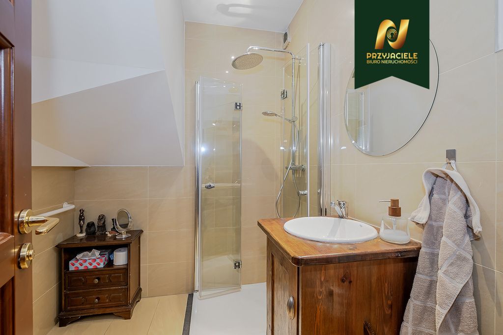 dom wolnostojący, 5 pokoi Gdynia, ul. Śnieżna. Zdjęcie 10