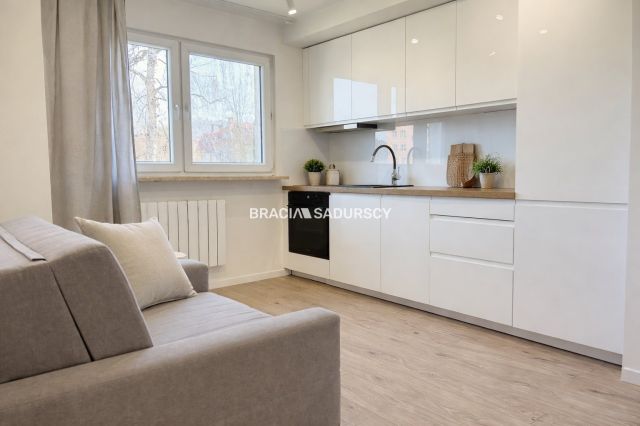 Mieszkanie 2-pokojowe Kraków Podgórze Duchackie, ul. Białoruska. Zdjęcie 1