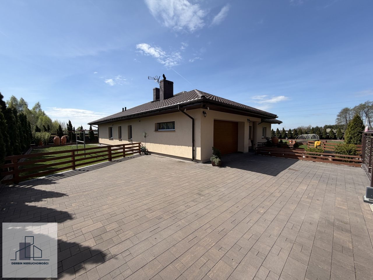 dom wolnostojący, 5 pokoi Sochaczew. Zdjęcie 2