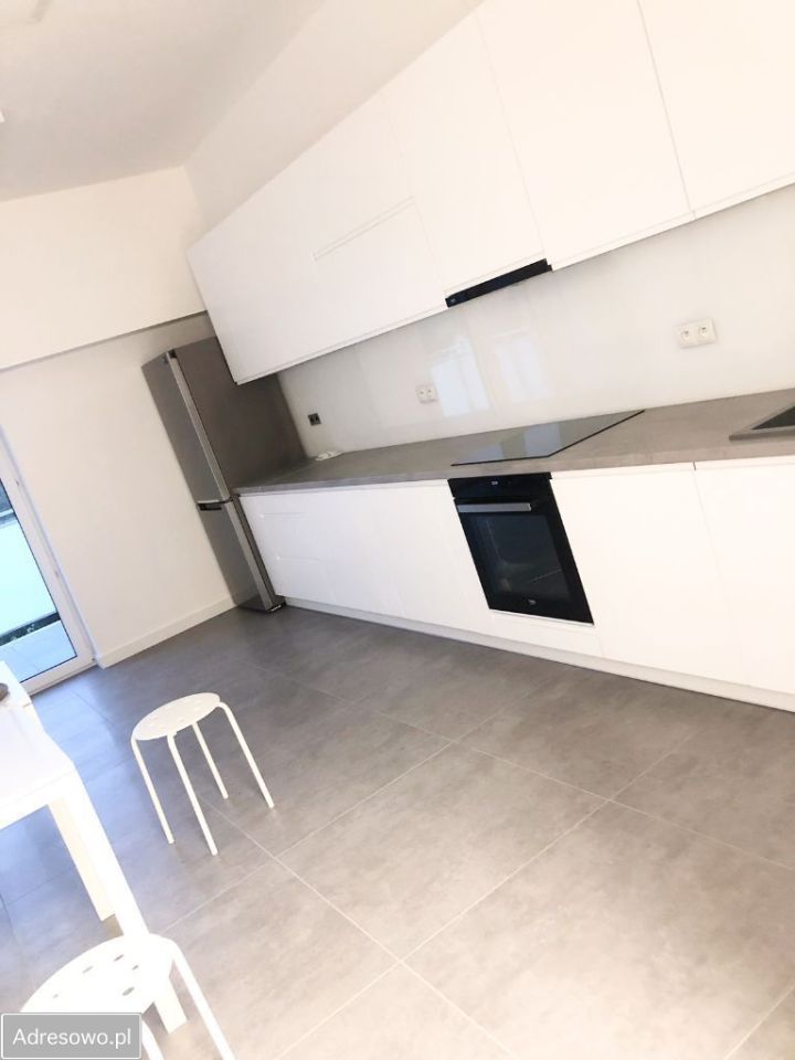 Hala/magazyn Zagrody Zgórsko. Zdjęcie 4