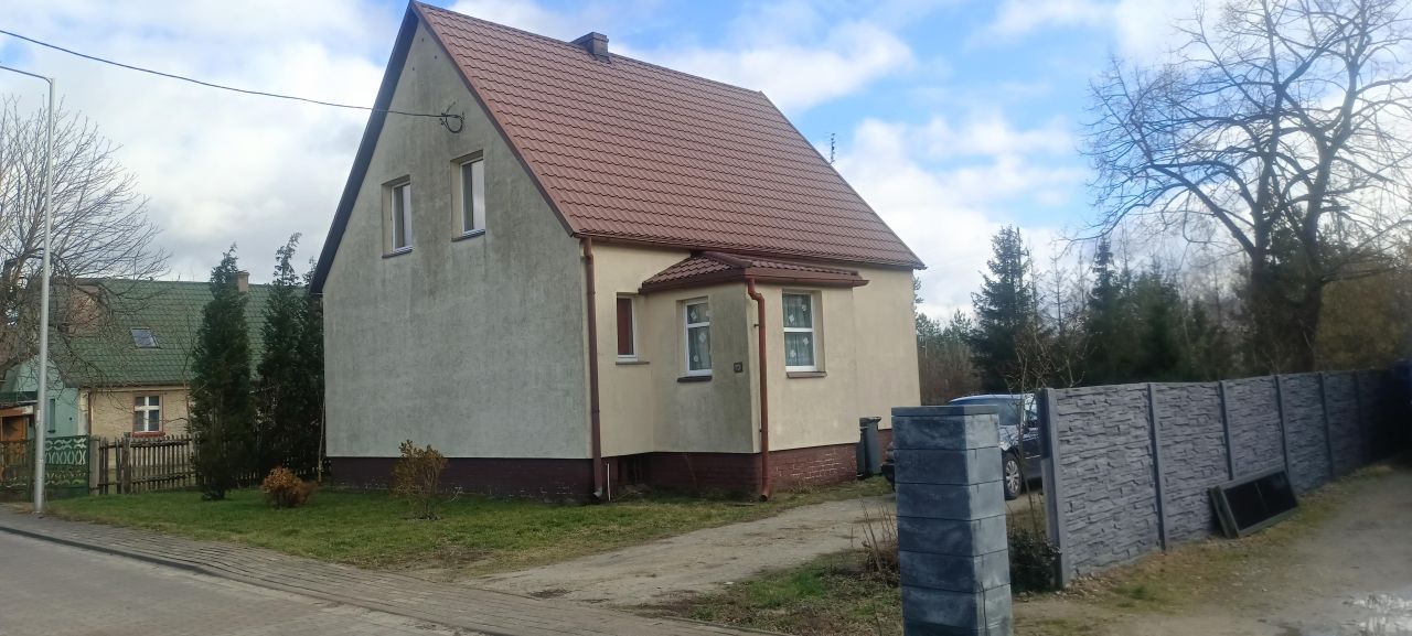 dom wolnostojący, 4 pokoje Jelcz-Laskowice Jelcz, ul. Świerkowa