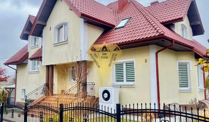 dom wolnostojący, 10 pokoi Strawczyn