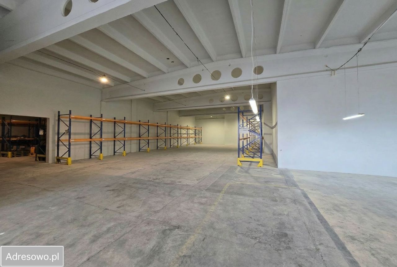 Hala/magazyn Lubań. Zdjęcie 7