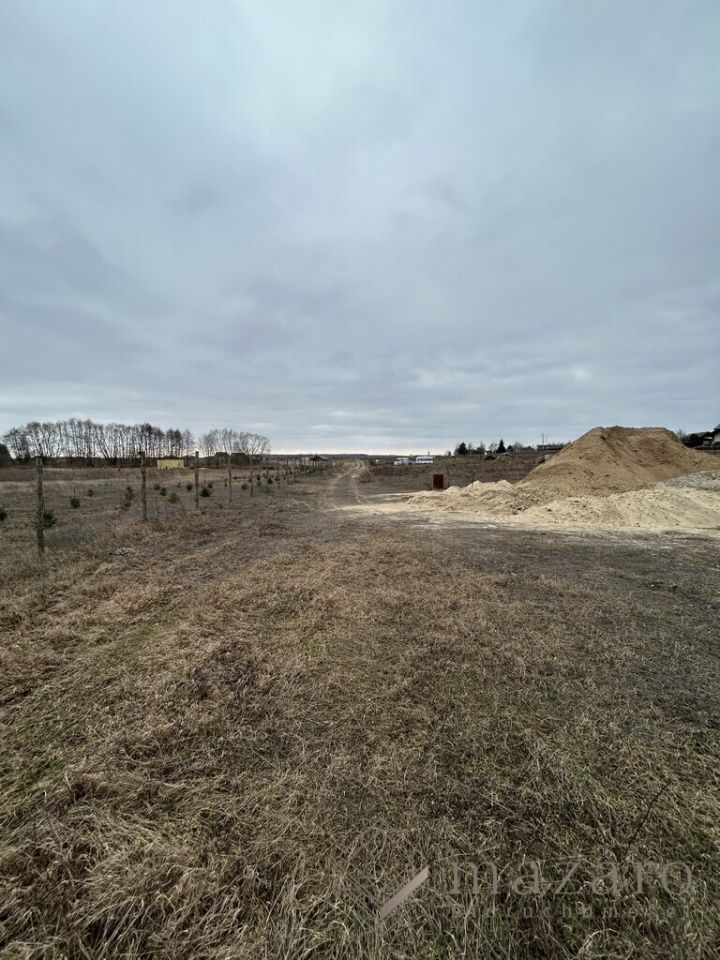 Działka budowlana Stronno. Zdjęcie 7