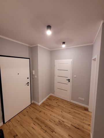 Mieszkanie 2-pokojowe Warszawa Włochy, ul. Przy Torach. Zdjęcie 1