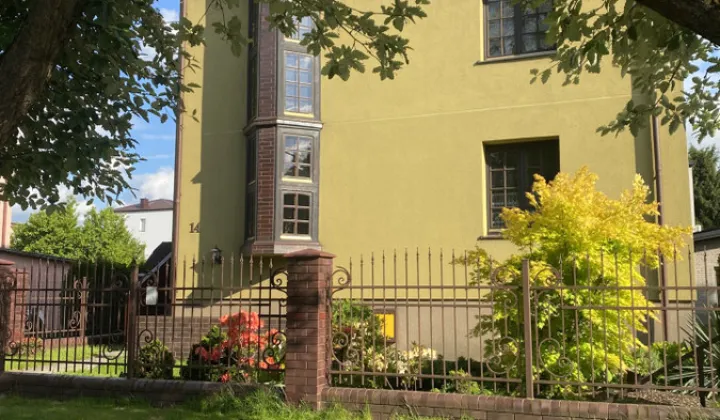 dom wolnostojący, 5 pokoi Lublin Dziesiąta, ul. Leopolda Staffa