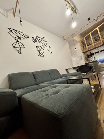 Mieszkanie 4-pokojowe Kalisz Centrum, ul. Dobrzecka. Zdjęcie 1