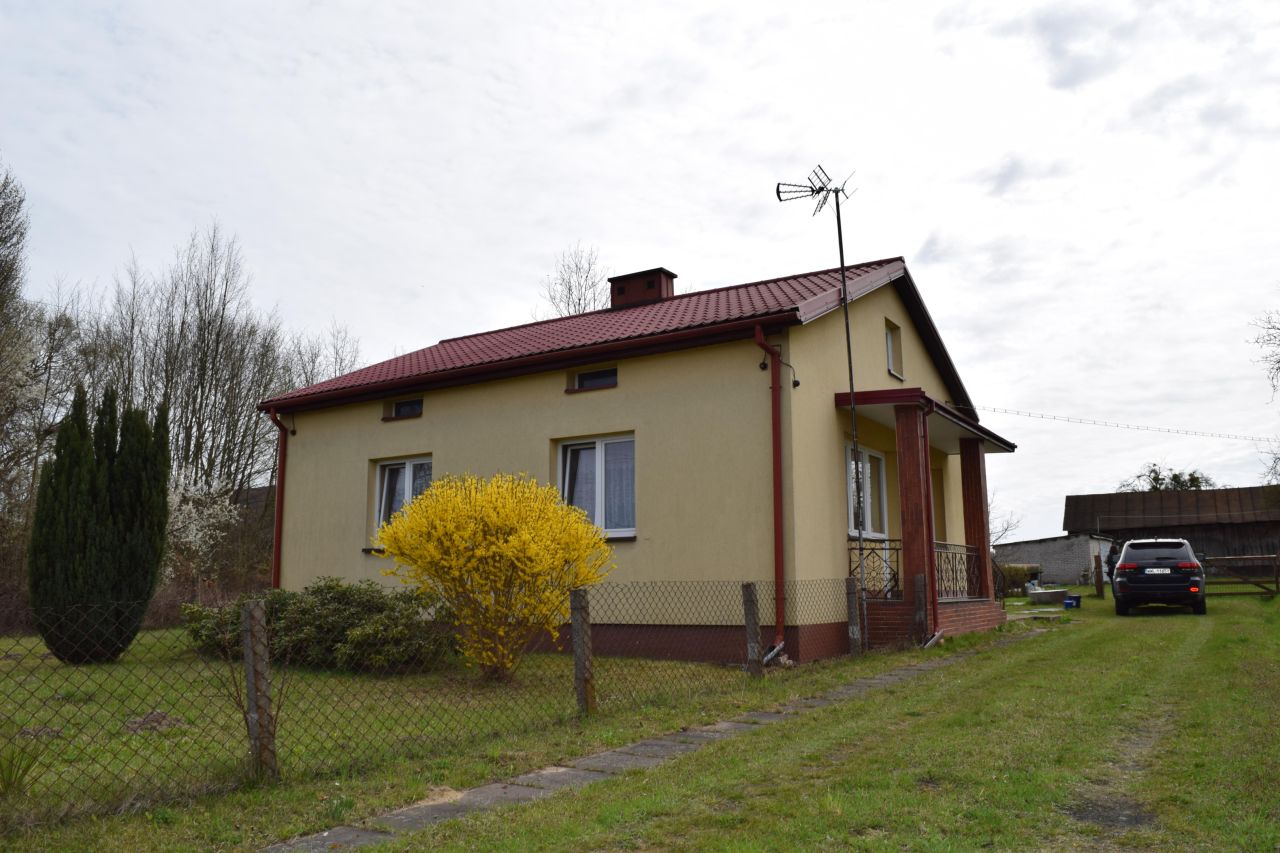 dom wolnostojący, 2 pokoje Bronów. Zdjęcie 3