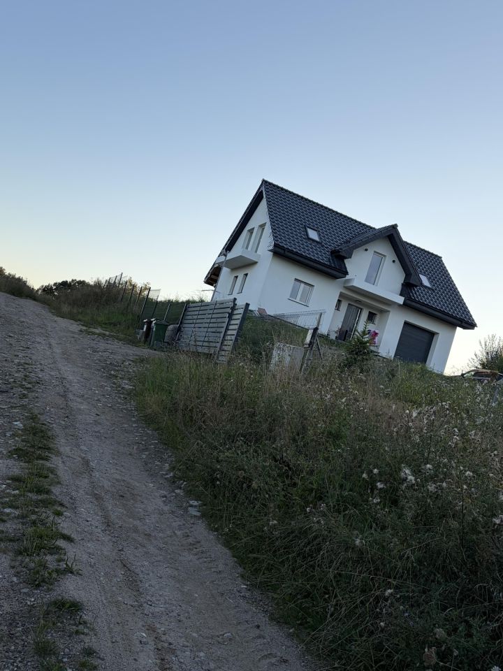 dom wolnostojący, 4 pokoje Żółte. Zdjęcie 4