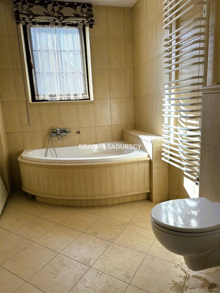 dom wolnostojący, 7 pokoi Kraków Dębniki, ul. Sławomira Odrzywolskiego. Zdjęcie 11