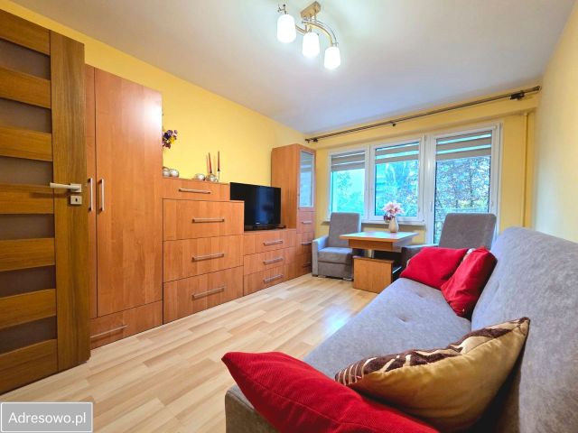 Mieszkanie 2-pokojowe Piotrków Trybunalski, ul. Kostromska. Zdjęcie 1