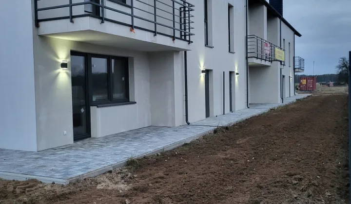 dom szeregowy, 5 pokoi Warszawice