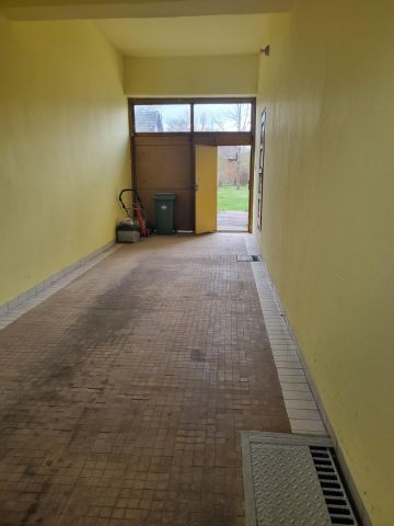 kamienica, 4 pokoje Nisko Centrum, ul. 3 Maja. Zdjęcie 2