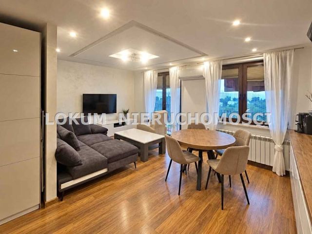 Mieszkanie 4-pokojowe Jastrzębie-Zdrój, ul. Opolska. Zdjęcie 2
