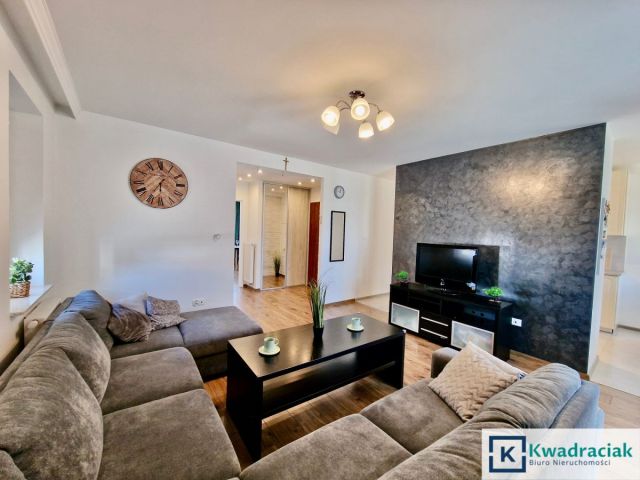 Mieszkanie 3-pokojowe Rzeszów, ul. Korczyńska. Zdjęcie 1