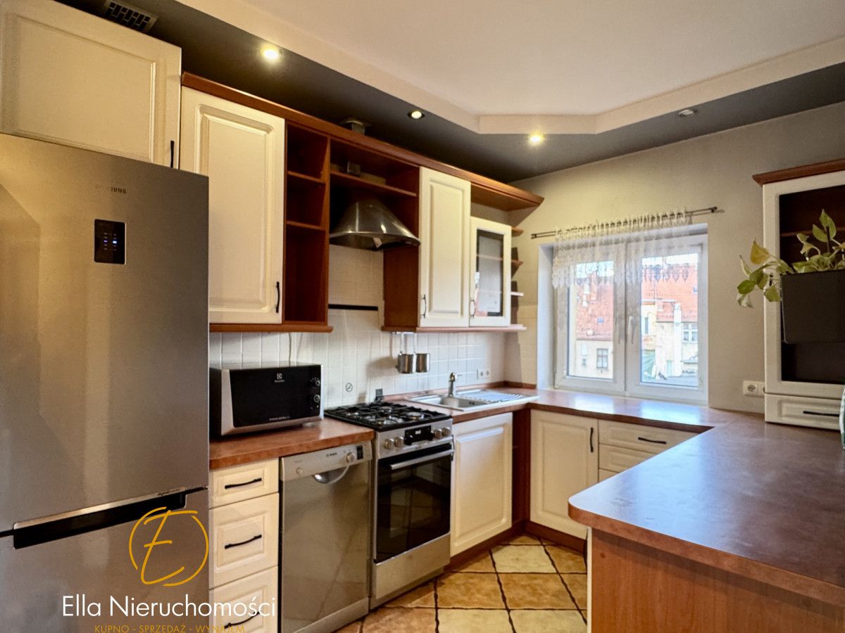 Mieszkanie 3-pokojowe Legnica, ul. św. Elżbiety. Zdjęcie 4