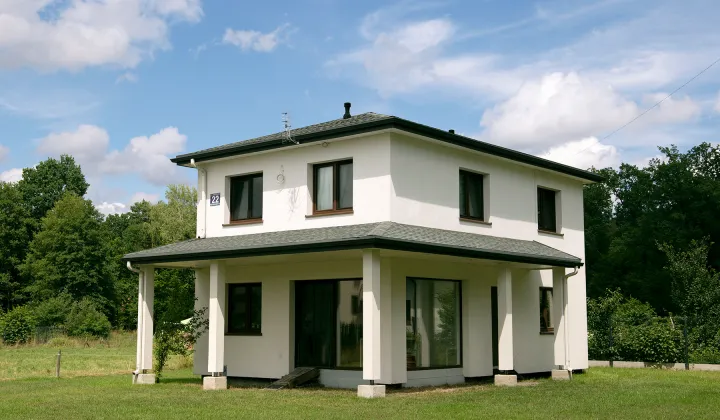 dom wolnostojący, 4 pokoje Ostrówek, ul. Projektowana