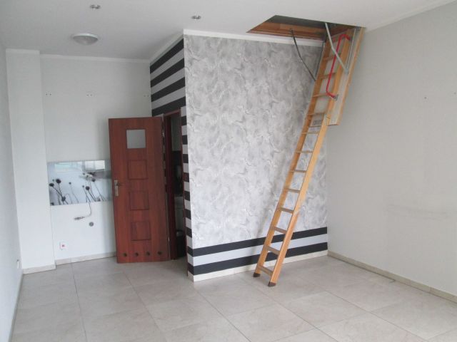 Lokal Radomsko, ul. Tysiąclecia. Zdjęcie 1