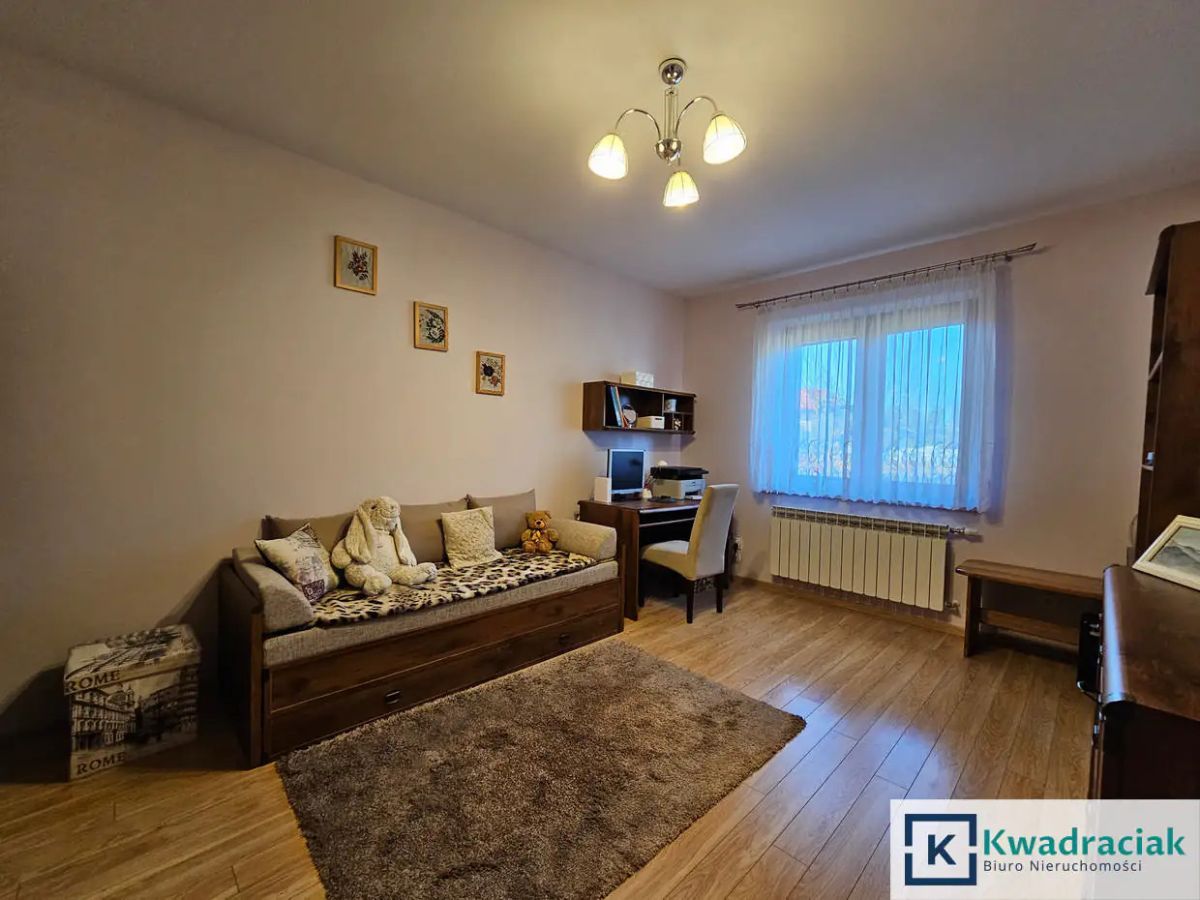 dom wolnostojący, 4 pokoje Żarnowiec. Zdjęcie 15