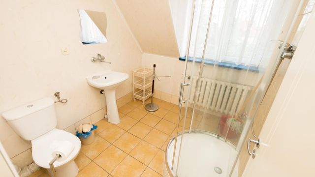 dom wolnostojący, 15 pokoi Krynica Morska, ul. Gdańska. Zdjęcie 8