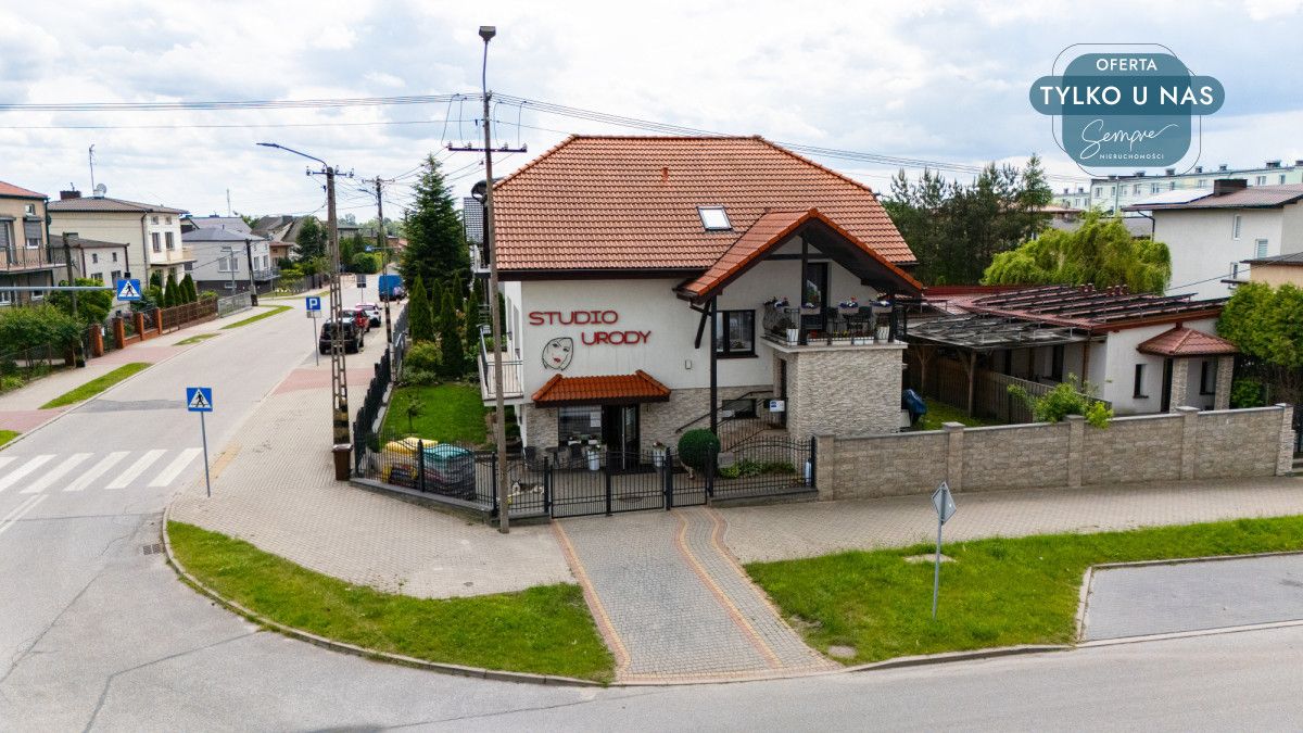 dom wolnostojący, 6 pokoi Brzeziny, ul. Różana. Zdjęcie 20