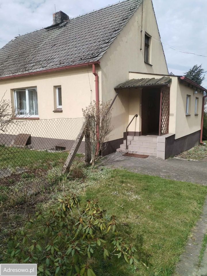 dom wolnostojący, 3 pokoje Pierstnica. Zdjęcie 1