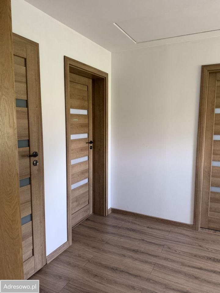 dom wolnostojący, 5 pokoi Leginy. Zdjęcie 12