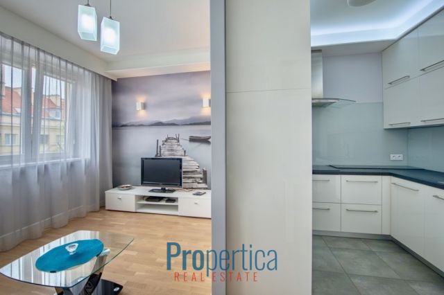 Mieszkanie 2-pokojowe Warszawa Śródmieście, ul. Nowy Świat. Zdjęcie 1