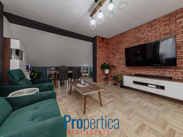 dom wolnostojący, 10 pokoi Kobyłka, ul. Jana Kasprowicza. Zdjęcie 1