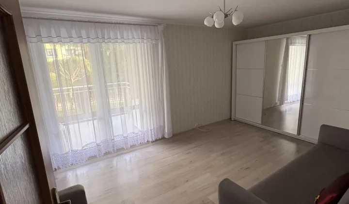 Mieszkanie 3-pokojowe Bytom Stroszek, ul. ks. Prymasa Augusta Hlonda