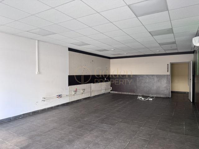 Lokal Gdynia Obłuże, ul. gen. Stanisława Karpińskiego. Zdjęcie 12