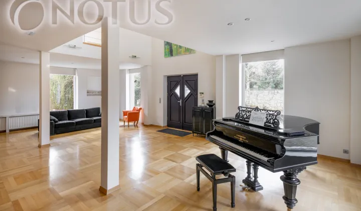 dom wolnostojący, 6 pokoi Kraków Olszanica, ul. Jadwigi Majówny