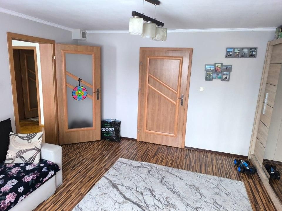 dom wolnostojący, 5 pokoi Laszki Podstaw. Zdjęcie 9