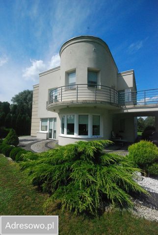 dom wolnostojący, 7 pokoi Łódź Bałuty, ul. Zimna Woda. Zdjęcie 1