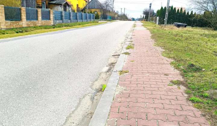 Działka budowlana Mniów