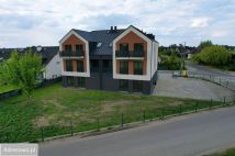 bliźniak, 8 pokoi Siekierki Wielkie, ul. Klonowa. Zdjęcie 1