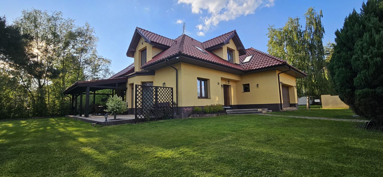 dom wolnostojący, 5 pokoi Sadowa, Ulica. Zdjęcie 1