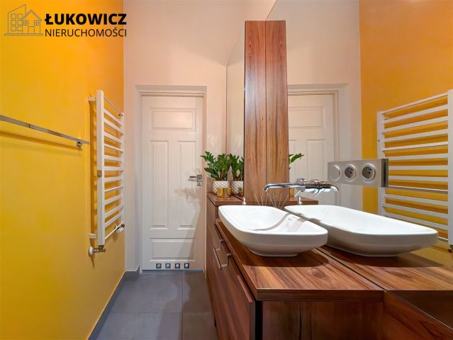 Mieszkanie 2-pokojowe Bielsko-Biała. Zdjęcie 17