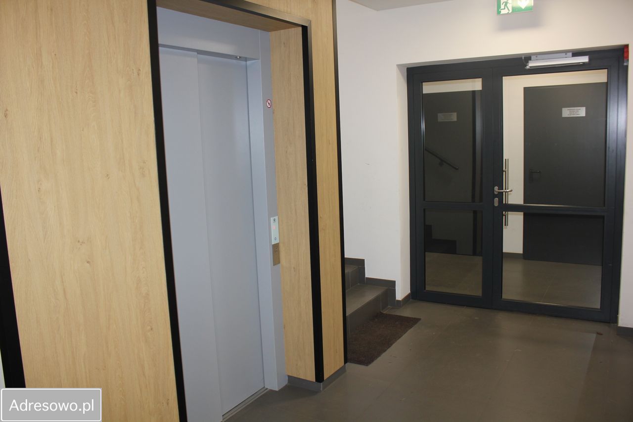 Mieszkanie 3-pokojowe Starczanowo, ul. Czesława Świdurskiego. Zdjęcie 11