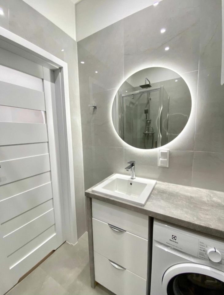 Mieszkanie 3-pokojowe Przemyśl Centrum, wyb. Wybrzeże Marszałka Józefa Piłsudskiego. Zdjęcie 3