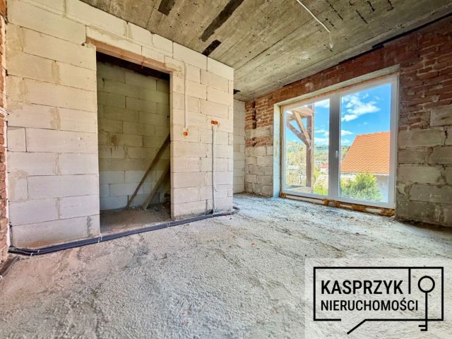 dom wolnostojący, 11 pokoi Iwonicz-Zdrój, ul. Kwiatowa. Zdjęcie 12