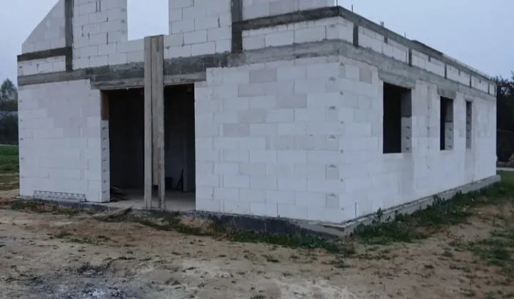 dom wolnostojący, 4 pokoje Płoskie